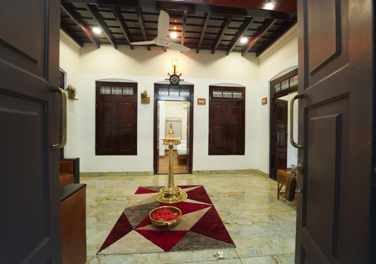 Pop Tavern Kovalam Beach Villa By Voye Homes Buitenkant foto
