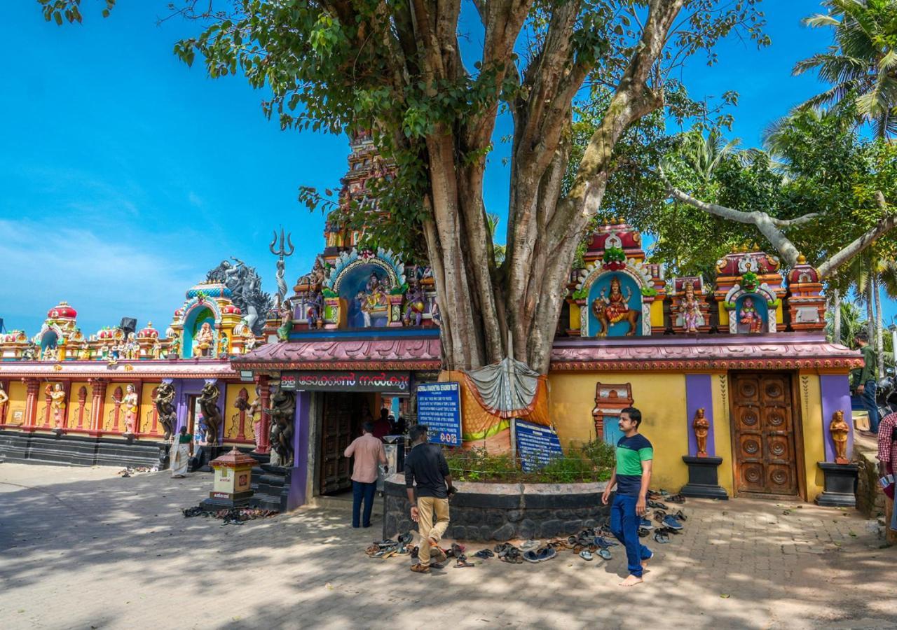 Pop Tavern Kovalam Beach Villa By Voye Homes Buitenkant foto