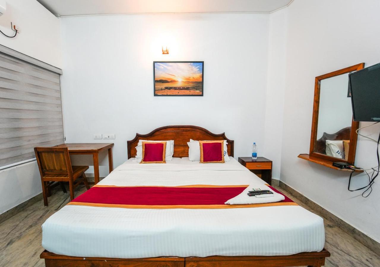 Pop Tavern Kovalam Beach Villa By Voye Homes Buitenkant foto